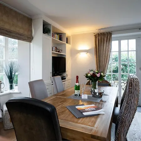 Hermes Hue Holiday home Wenningstedt-Braderup